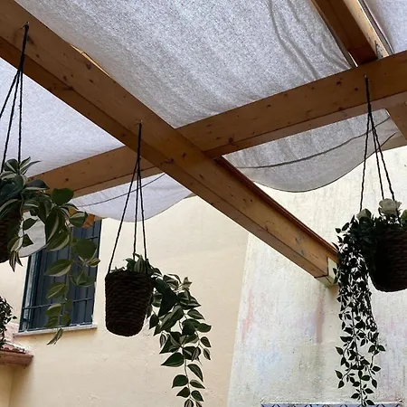 Le Scale Della Minerva Daire