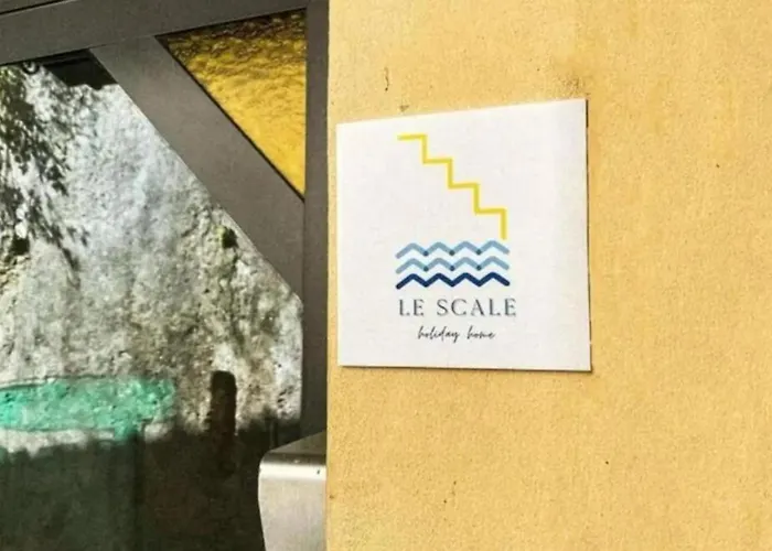 Le Scale Della Minerva *